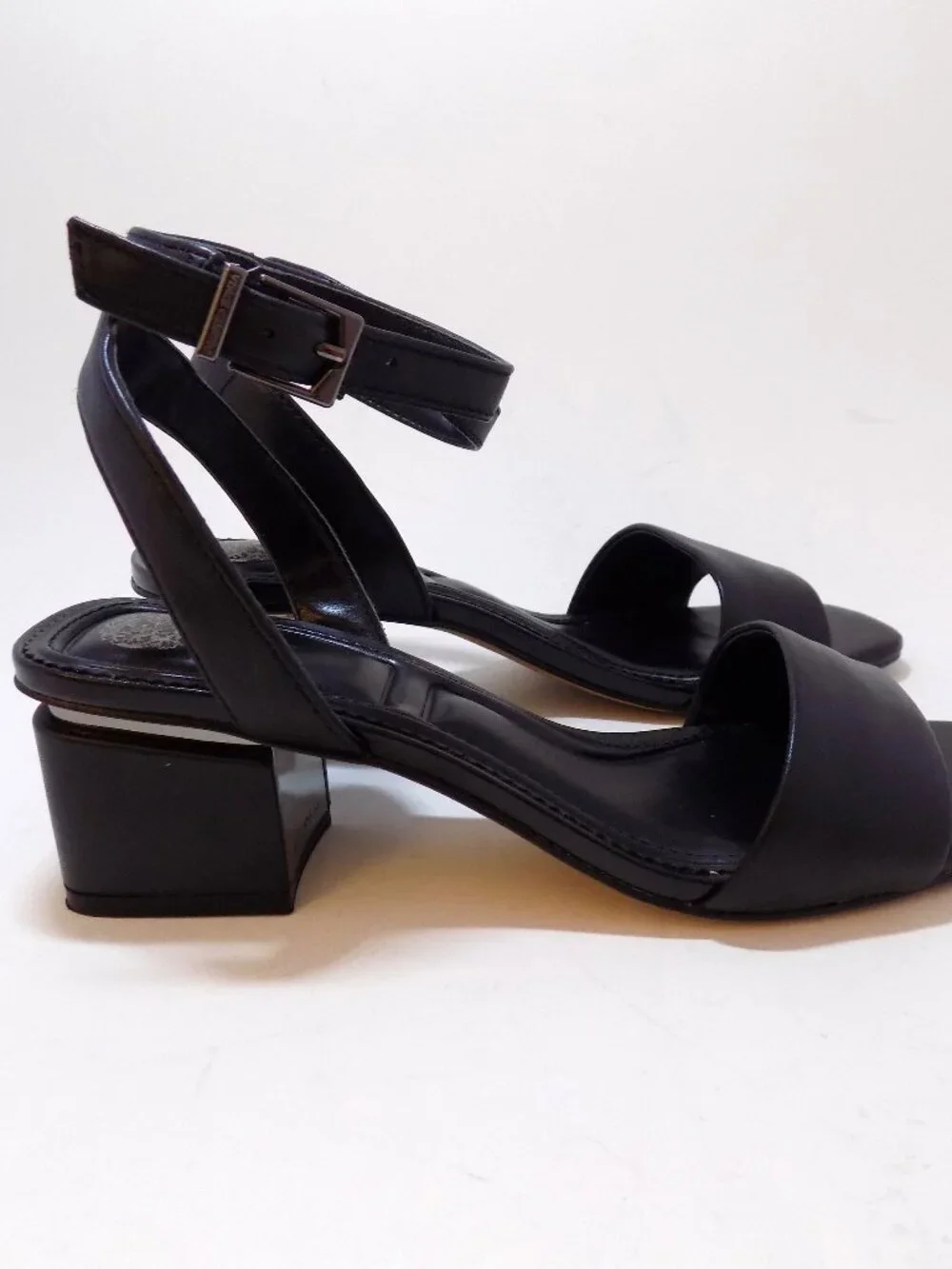 Vince Camuto VP Acaylee Sandals Women's- Size 7